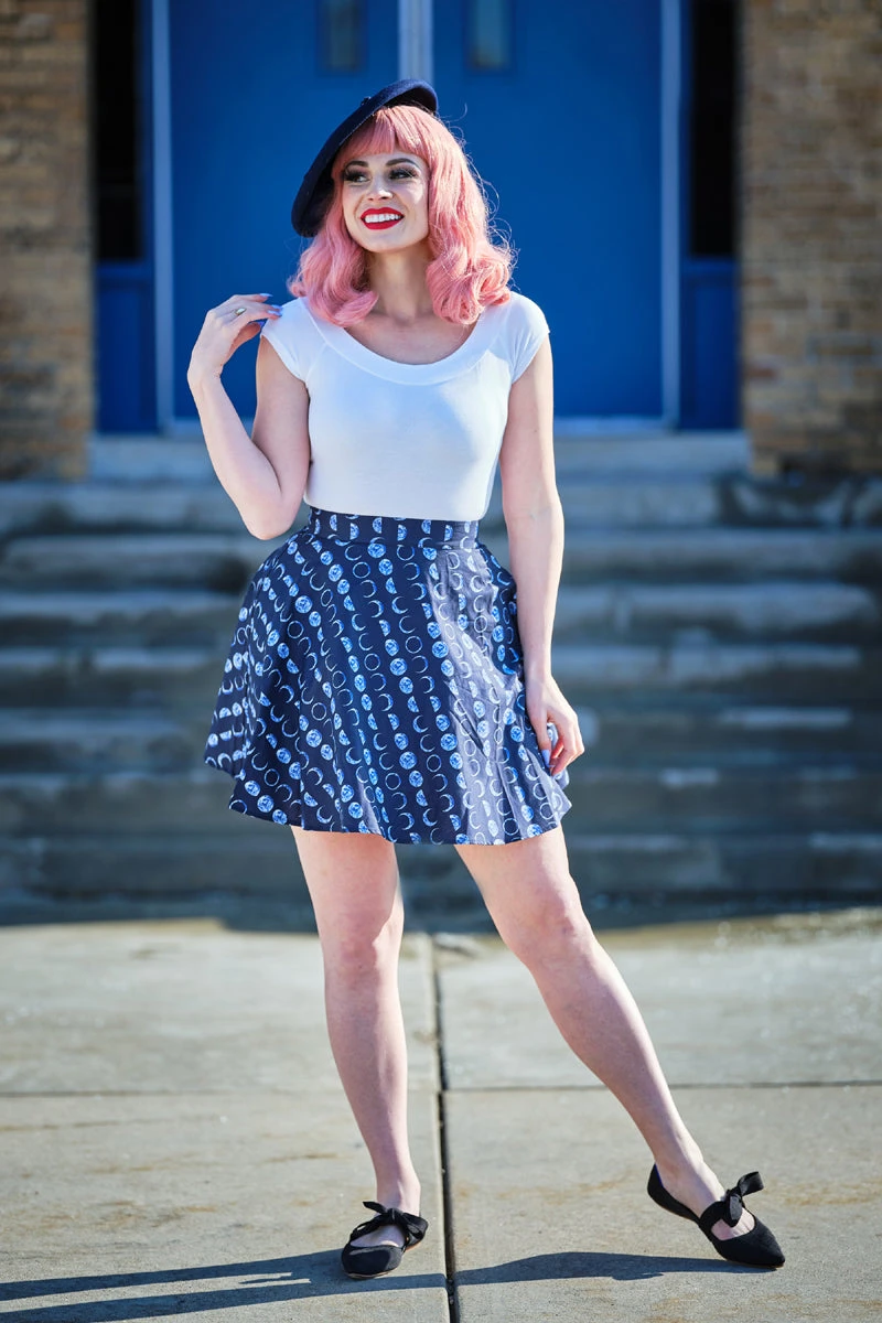 Retrolicious Skater Skirt In "Let's Phase It" Print - Image 3