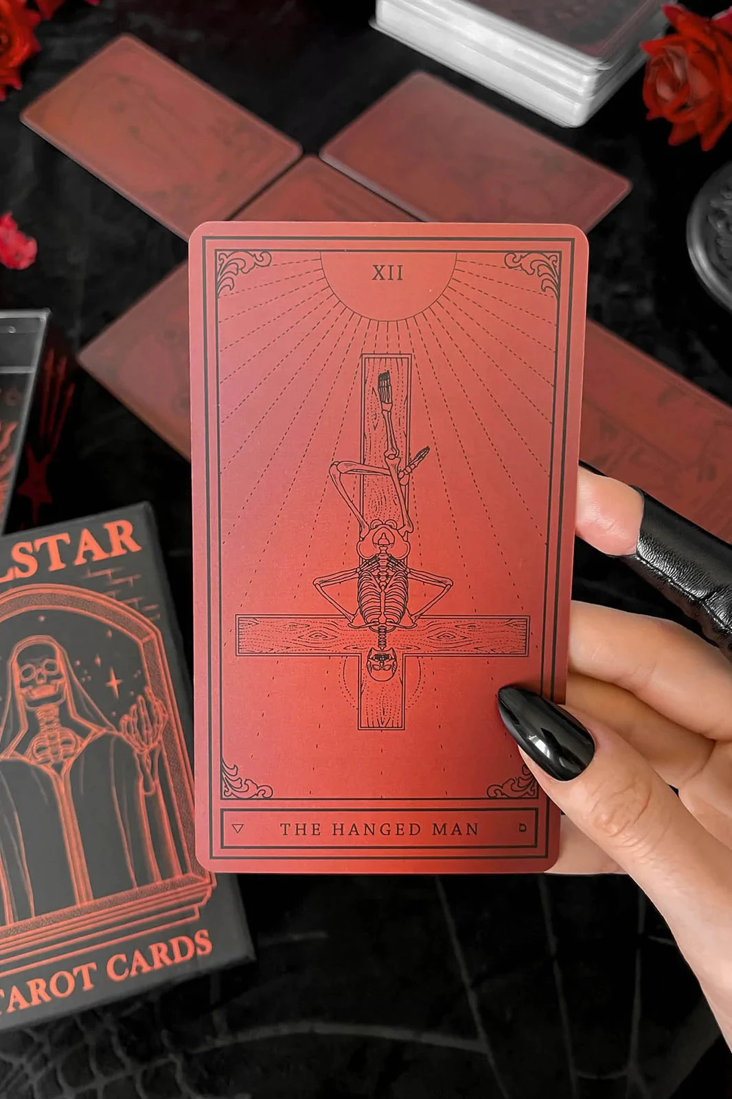 Killstar Tarot Cards 78 Card Deck Red And Black - Image 3
